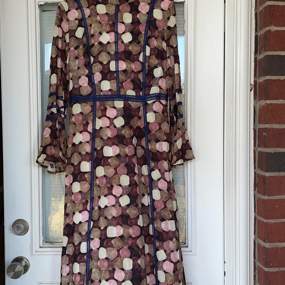 Elegant Long Sleeve Patterned Dress